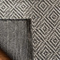 Maryjane Geometric Area Rug - Safavieh -Safavieh Shop GUEST 02f3c7f5 301d 4a62 8b92 362ba163788d