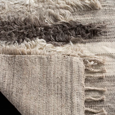 Knotted Issa Rug - Safavieh 4 Knotted Issa Rug - Safavieh - Image 2