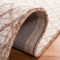 Abstract ABT203 Hand Tufted Area Rug - Safavieh 11 Abstract ABT203 Hand Tufted Area Rug - Safavieh -Safavieh Shop GUEST 0d9bab44 39ff 4e21 b17d da17b32d9c40