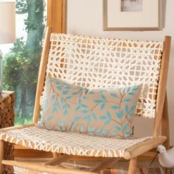 Joslyn Pillow - Safavieh