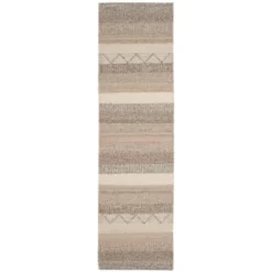 Indian Wells Tufted Rug - Safavieh 19 Indian Wells Tufted Rug - Safavieh -Safavieh Shop GUEST 36d93c8a eb58 4a24 b234 c0b7fab43b74