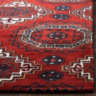 Red Abstract Tufted Runner - (2'3"x9' Runner) - Safavieh 3 Red Abstract Tufted Runner - (2'3"x9' Runner) - Safavieh