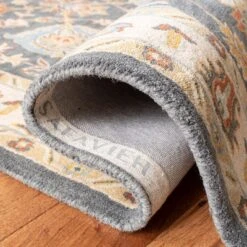 Classic CL934 Hand Tufted Area Rug - Safavieh -Safavieh Shop GUEST 42faa51d fc82 484d b6a5 3b46ce01f9ee