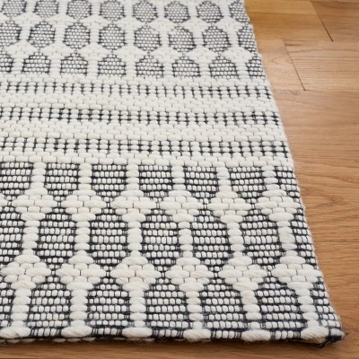 Marbella MRB327 Hand Woven Indoor Rugs - Safavieh 4 Marbella MRB327 Hand Woven Indoor Rugs - Safavieh - Image 2