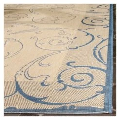 Pembrokeshire Outdoor Rug - Safavieh