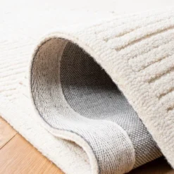 Textural TXT102 Hand Tufted Area Rug - Safavieh 11 Textural TXT102 Hand Tufted Area Rug - Safavieh -Safavieh Shop GUEST 647d9871 88fe 41f9 8892 87ab8c0a8363