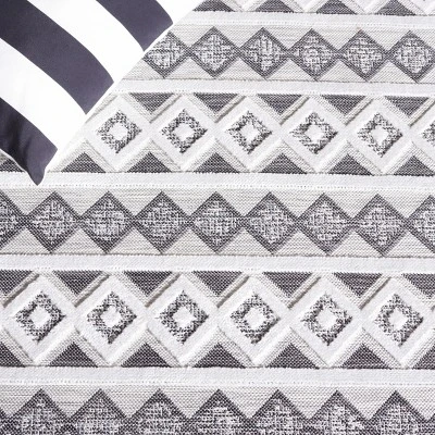 Cabana CBN418 Power Loomed UV Resistant Indoor/Outdoor Rugs - Safavieh 6 Cabana CBN418 Power Loomed UV Resistant Indoor/Outdoor Rugs - Safavieh - Image 4