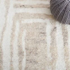 Casablanca CSB541 Hand Knotted Area Rug - Safavieh -Safavieh Shop GUEST 83d7765b 9aca 42b2 9da7 754af021e184