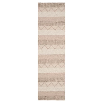 Roseville Tufted Rug - Safavieh 9 Roseville Tufted Rug - Safavieh - Image 7