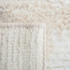 Casablanca CSB541 Hand Knotted Area Rug - Safavieh -Safavieh Shop GUEST c8bc3336 e3a0 44d4 aac5 936fea1ab741