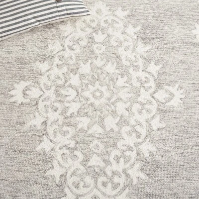 Ebony EBN650 Handmade Tufted Rug - Safavieh 6 Ebony EBN650 Handmade Tufted Rug - Safavieh - Image 4