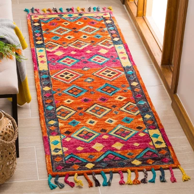 Doris Geometric Tufted Area Rug - Safavieh 4 Doris Geometric Tufted Area Rug - Safavieh - Image 2