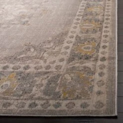 Concepcion Medallion Loomed Rug - Safavieh