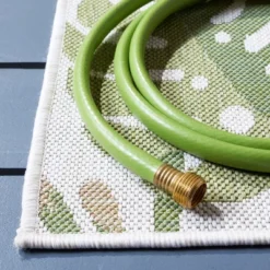 Courtyard CY9700 Power Loomed Indoor/Outdoor Area Rug - Safavieh