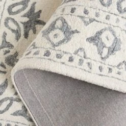 Ebony EBN650 Handmade Tufted Rug - Safavieh 14 Ebony EBN650 Handmade Tufted Rug - Safavieh -Safavieh Shop GUEST f5a7f285 efde 414d 8f16 fe8056adb8ce